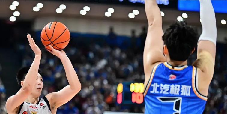 替补绝杀!皇马1米94中锋救主:加盟仅23天 已是穆帅爱将